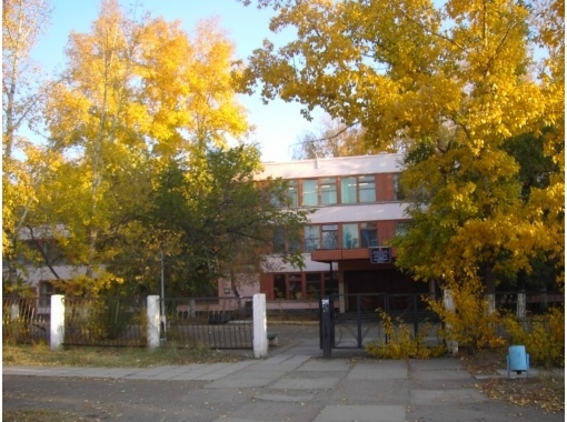 Фотография школы.
